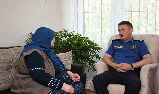 Emniyet Müdürü Baybaba, şehit annesini ziyaret etti