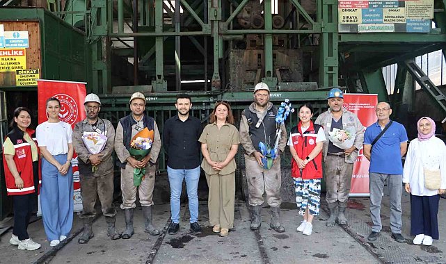En güzel Babalar Günü: Ocaktan çıkıp ailelerine koştular
