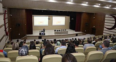 Erzurum'da kamu personeline "Kırım Kongo Kanamalı Ateşi "eğitimi