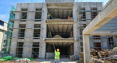 Esenyurt'ta Mahalle Konağı'nın yüzde 75'i tamamlandı