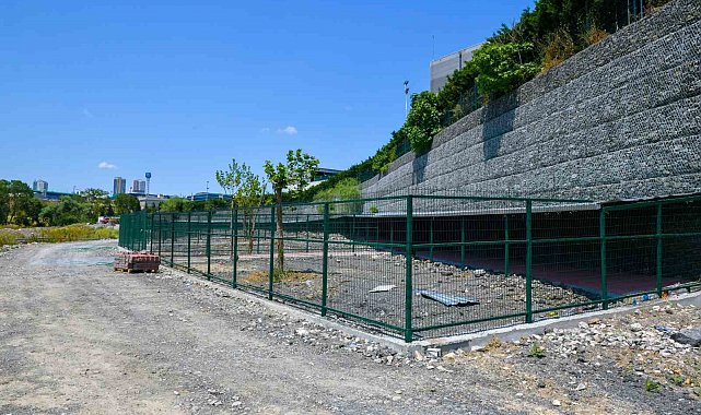 Esenyurt'ta sokak hayvanları için modern barınak