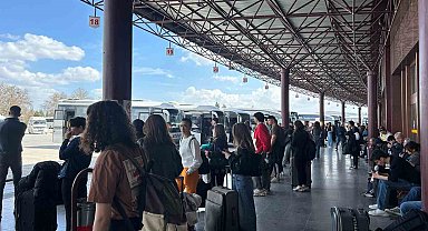 Eskişehir Otogarı'nda bayramda yoğunluğa karşı ek seferler konuldu