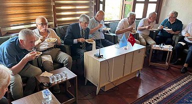 Eskişehir Türk Ocağı'nda coşkulu bayram kutlaması