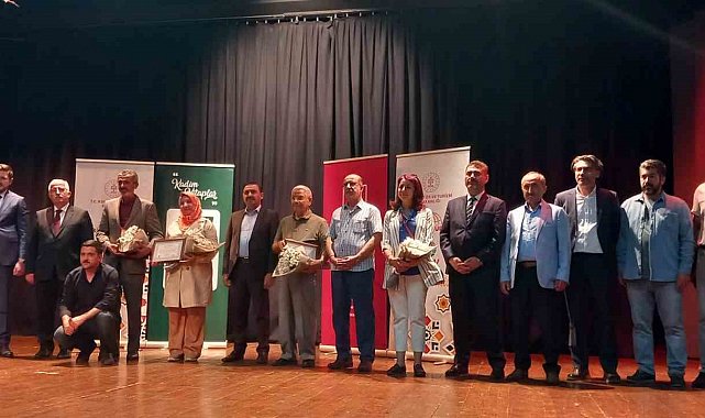 Eskişehir'de bulunan tarihî el yazması eser kitap haline getirildi