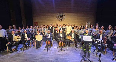 Eskişehir'de Zodyak Ezgiler Türk Müziği Konseri yoğun ilgiyle izlendi