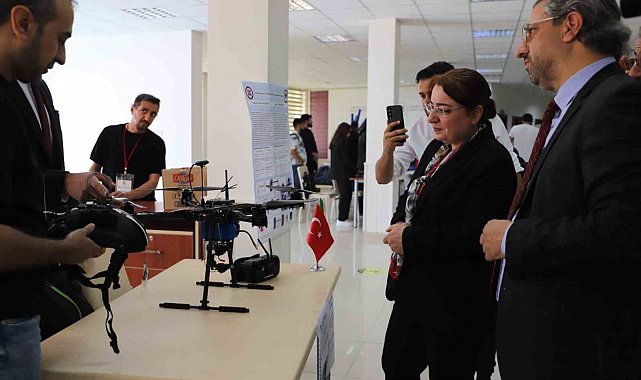 FÜ Mühendislik Fakültesinde bitirme proje yarışması düzenlendi