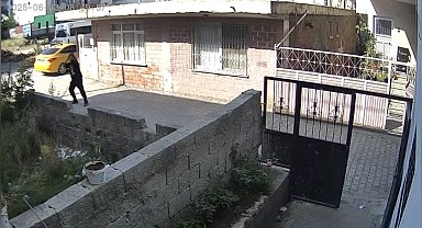 Gasp ettikleri taksiyle gittikleri adrese kurşun yağdırdılar