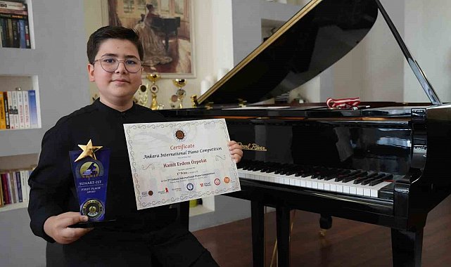 Gaziantepli 13 yaşındaki piyanist Hamit ödüllere doymuyor