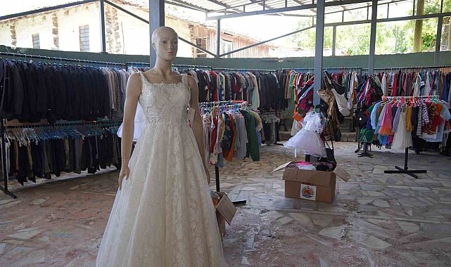 Gezici mağaza kırsalda yüzleri güldürdü