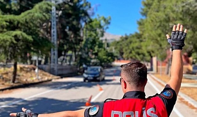 Gönen'de asayiş ve trafik uygulaması: 106 kişi sorgulandı