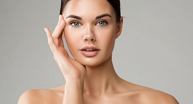 Göz Kapağı Estetiği: Bakışlarınıza Yeniden Gençlik Katın