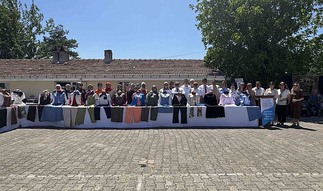 Güzelyaka köyünde kursiyerlerin ürettikleri ürünler sergilendi