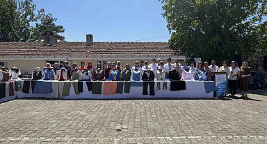 Güzelyaka köyünde kursiyerlerin ürettikleri ürünler sergilendi