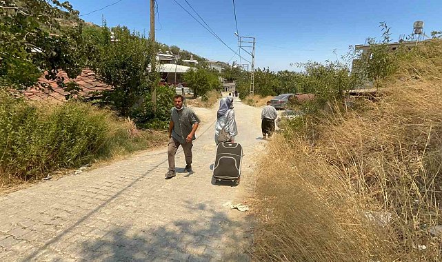 Hatay Valisi Masatlı: "3 mahallemizde tahliyeler başladı"