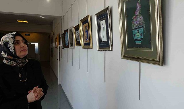 Hayali olan sergiyi 49 yaşında açtı