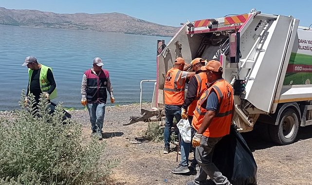 Hazar gölü etrafında 40 ton çöp toplandı