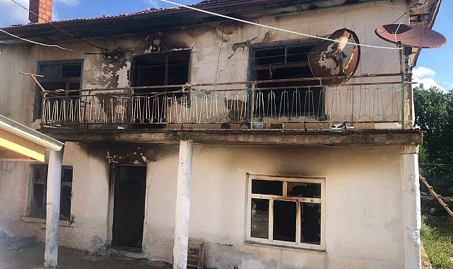 Hüyük'te korkutan ev yangını