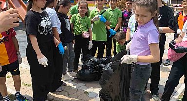 İlkokuldan çevre bilinci etkinliği