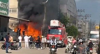 İnegöl Mobilya sanayinde yangın