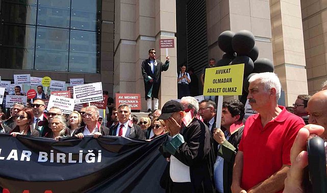 İstanbul Barosu avukatlarının Mehmet Pehlivan'ın tutuklanmasına itirazı sonrası ortalık karıştı