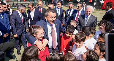 İstanbul'da 2 milyon 859 bin 468 öğrenci karne aldı