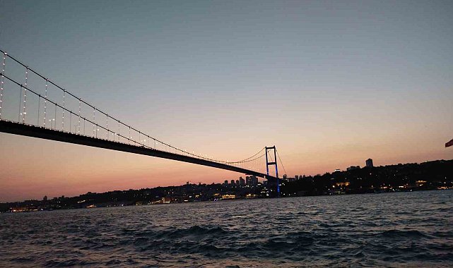İstanbul'da Milli Sarayların bahçeleri yaz akşamları halkın hizmetinde