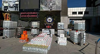 İstanbul'da yaklaşık 19 ton sahte alkol ele geçirildi
