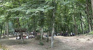 İstanbullular Kurban Bayramı'nın 2'nci gününde Belgrad Ormanı'na akın etti