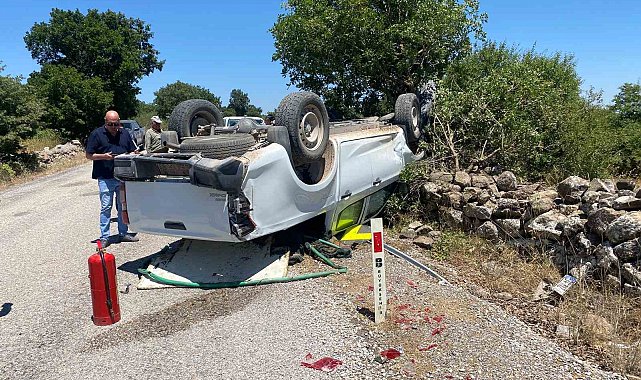 İvrindi'de otomobil takla attı: 1 yaralı