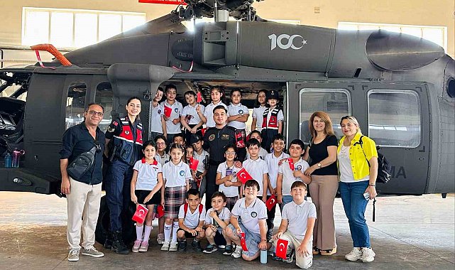 Jandarma, minik öğrencileri ağırladı