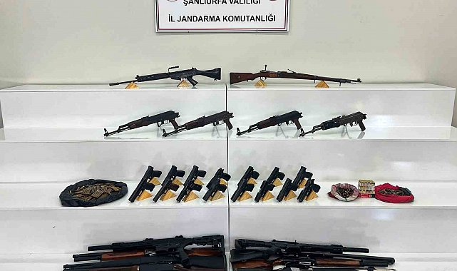 Jandarma nereye baktıysa silah çıktı
