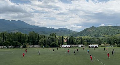 Kadın futbol takımlarından Gürcistan'da dostluk maçı