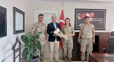 Karakoyunlu Kaymakamı Nurettin Yavuz, Jandarma personelini makamında kabul etti