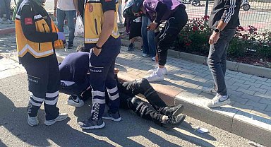 Karaman'da otomobille çarpışan motokurye yaralandı