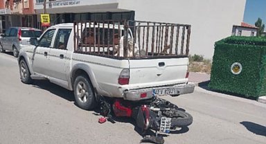 Karapınar'da motosiklet pikapa arkadan çarptı: 1 yaralı