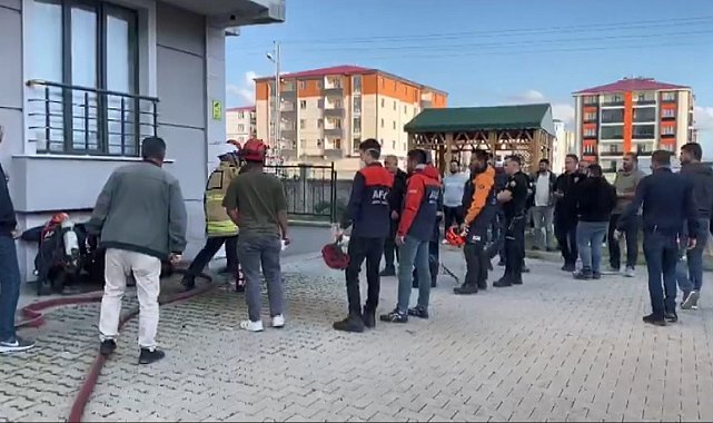 Kars'ta bir binada patlama ve yangın