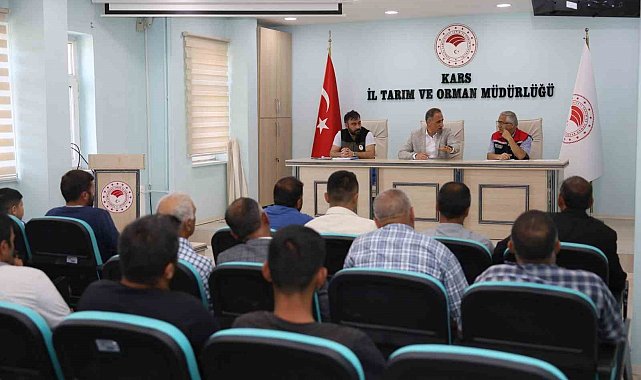 Kars'ta kalkınma yatırımları bilgilendirme toplantısı