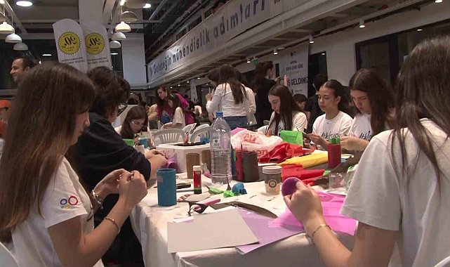 Kartal'da 'Dünya Çevre Günü Festivali' çeşitli etkinliklere sahne oldu