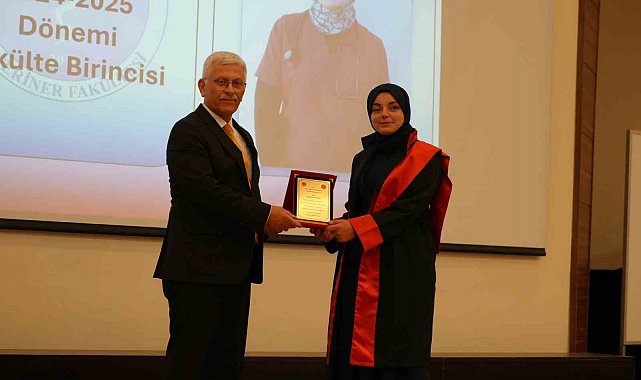 Kastamonu Üniversitesi Veteriner Fakültesi'nde mezuniyet heyecanı