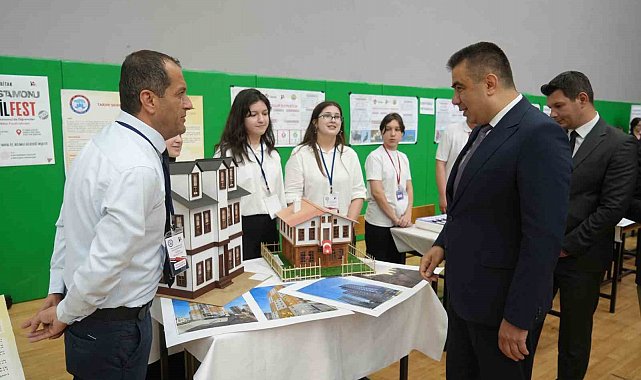Kastamonu'da öğrencilerin projeleri festivalde sergilendi