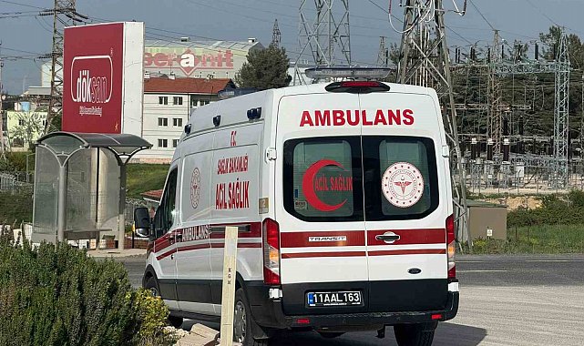 Kaza kavşağında yeniden kaza