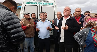 Kazada ağır yaralanan kadın hayatını kaybetti