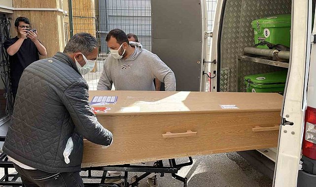 Kenenin yapıştığı yaşlı kadın öldü, kentte ölü sayısı 8'e ulaştı