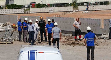 Kepçe, ana hattı patlattı: Çok sayıda ekip sevk edildi