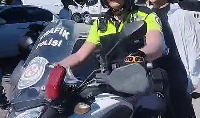 Kimliğini unutan öğrenciye polis yetişti, sınava dakikalar kala girebildi