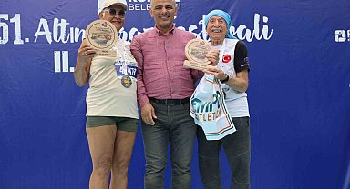 Kiraz koşusunda 7'den 70'e 2 bin kişi ter döktü