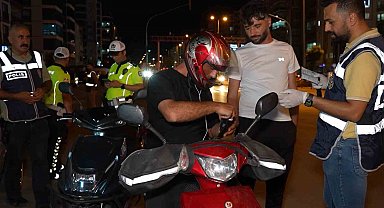 Kırıkkale'de trafik ekiplerinden motosiklet sürücülerine sıkı denetim