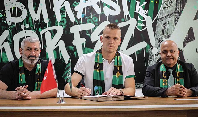 Kocaelispor, Jovanovic'i renklerine bağladı