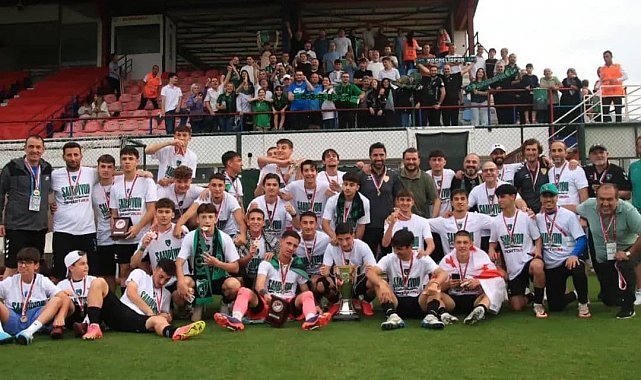 Kocaelispor U19 takımına şampiyonluk primleri ödendi
