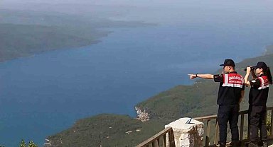 Komando, Polis Özel Harekât ve orman ekipleri 'Yeşil Vatan' nöbetinde